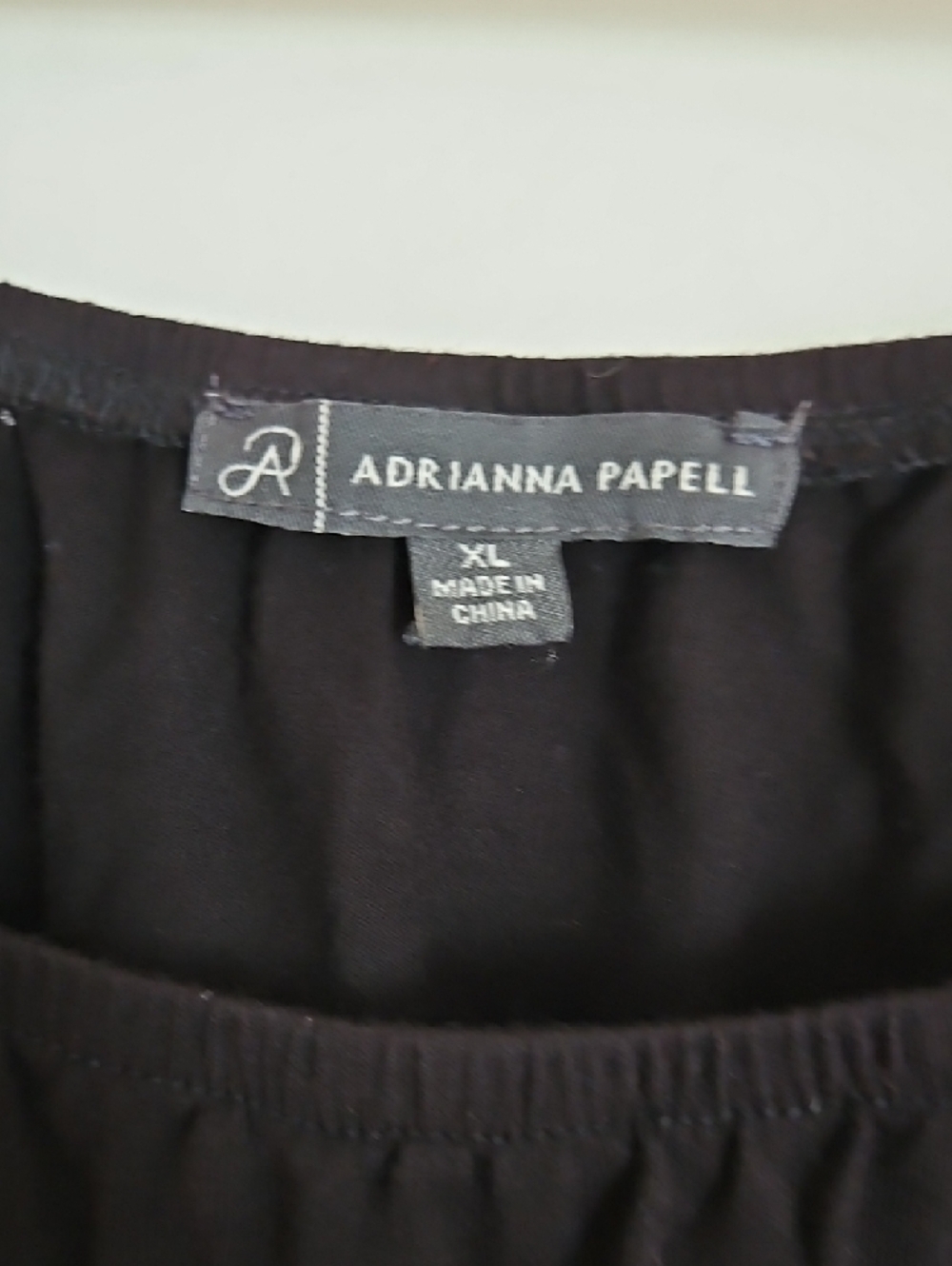 Adrianna Papell Black Scoop Neck Top - Picture 2 of 4